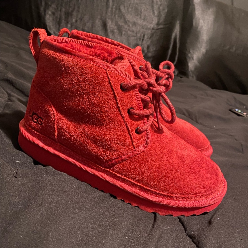 UGG Australia Boys Neumel II Boots Lace-Up Suede Red Size 5